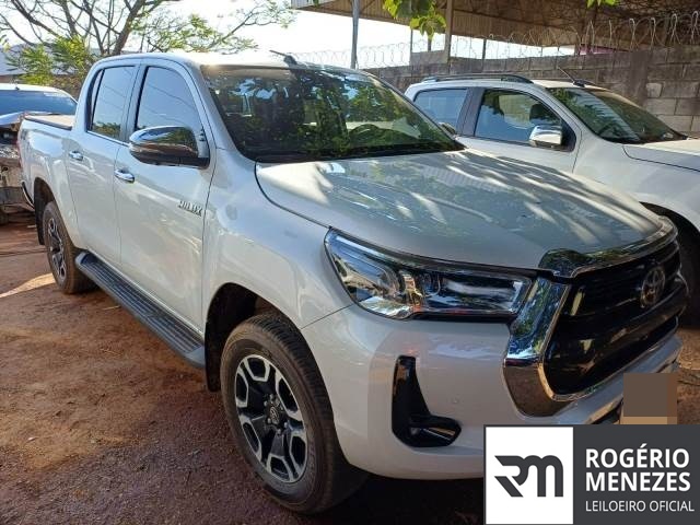 TOYOTA HILUX CD SRX 2.8 2024