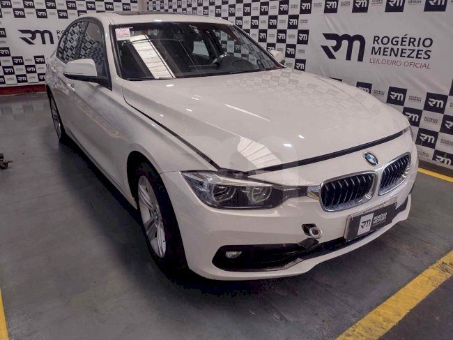 BMW 320I 2017