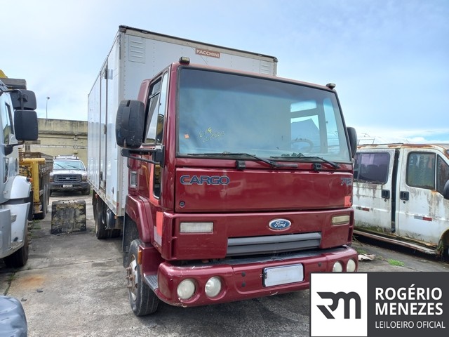 FORD CARGO 712 E 2010