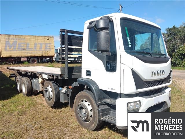 IVECO TECTOR 31-280 8X2 2023