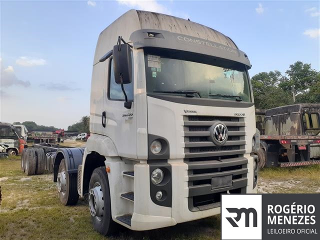 VOLKSWAGEN 30-330 CONSTELLATION 8X2 2022