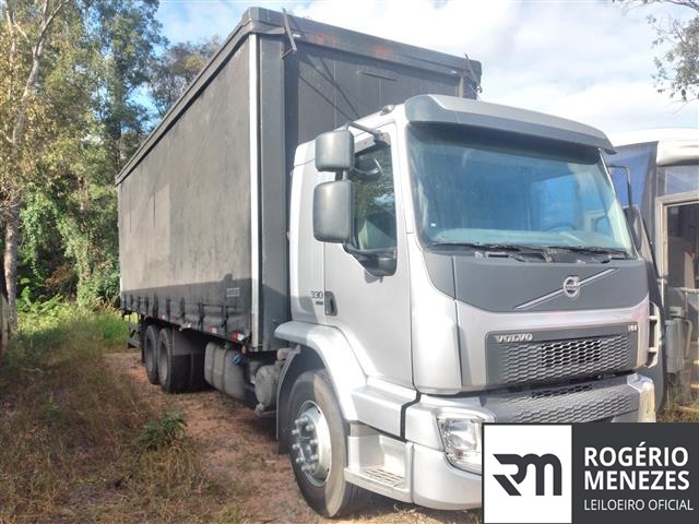 VOLVO VM330 6X2 2021
