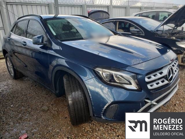 MERCEDES BENZ CLASSE GLA 2020