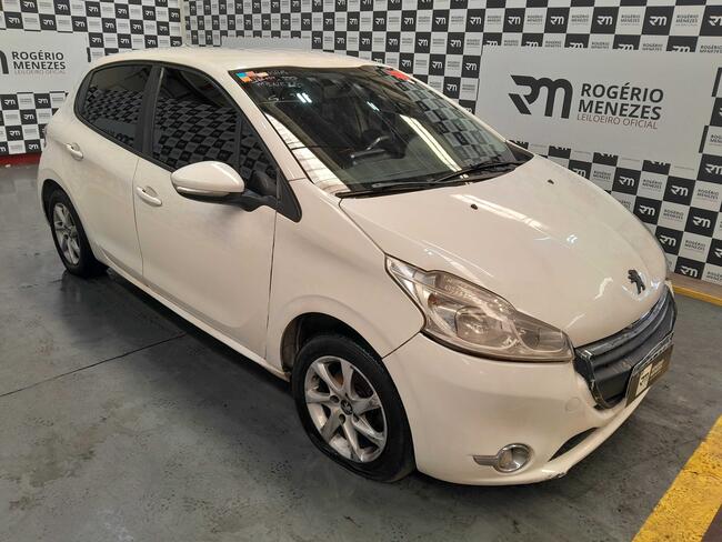 PEUGEOT 208 ACTIVE 20132014 FLEX