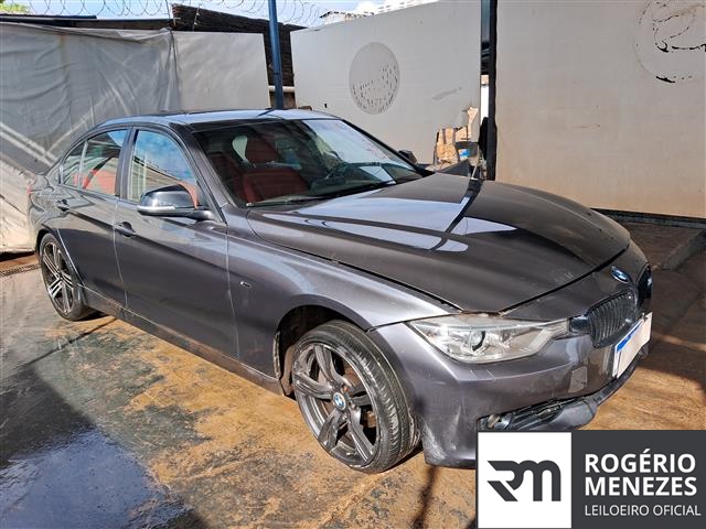 320I 3B11 2013