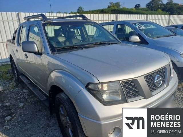Frontier CD SE Attack 2.5 Turbo 2013