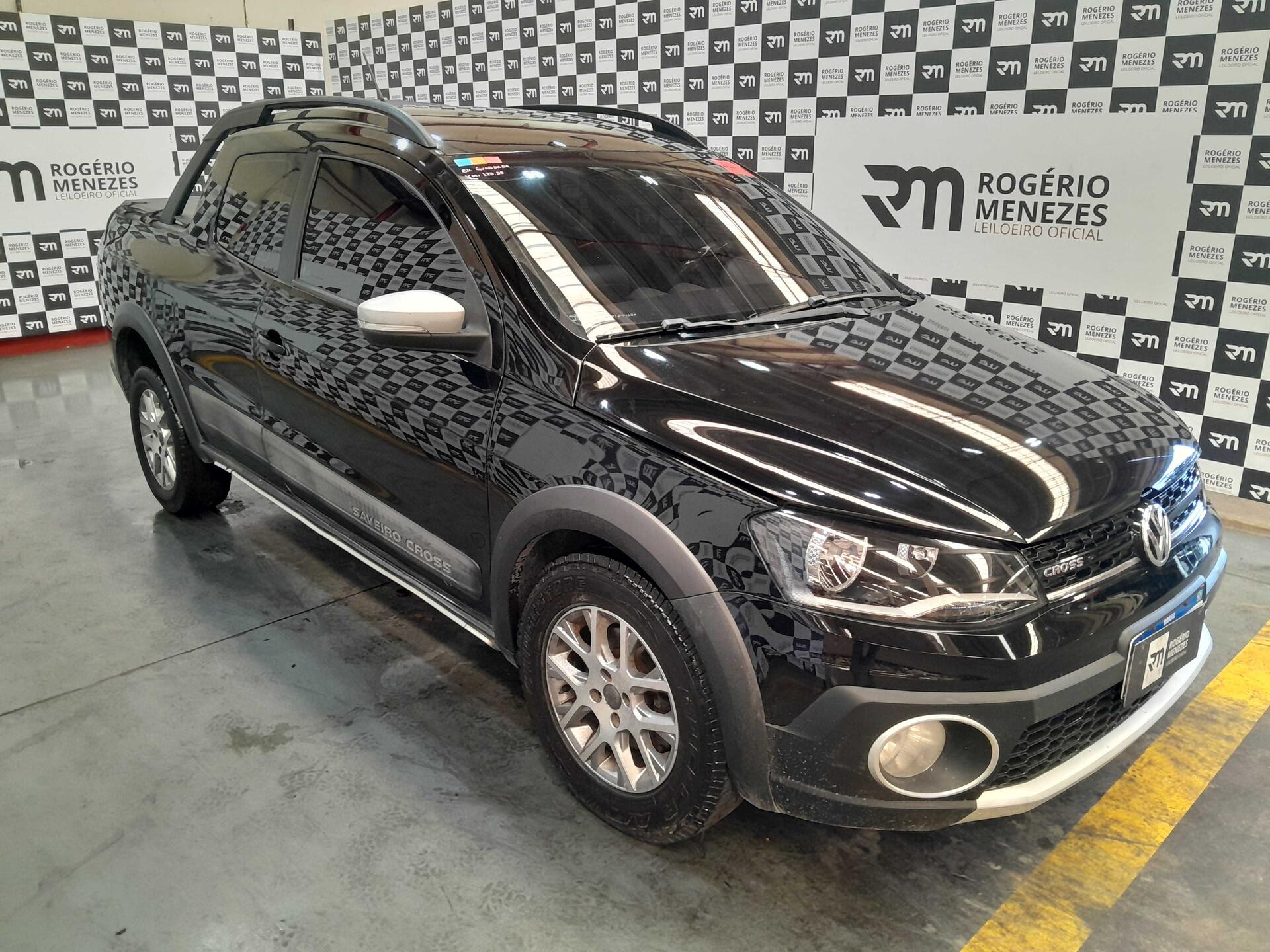 VOLKSWAGEN SAVEIRO 20142015