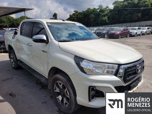 TOYOTA HILUX CD 2020
