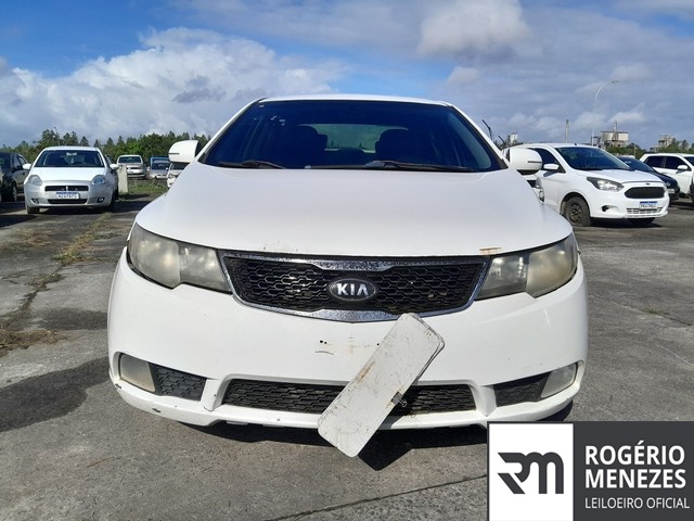 CERATO SX3 1.6ATNB 2013