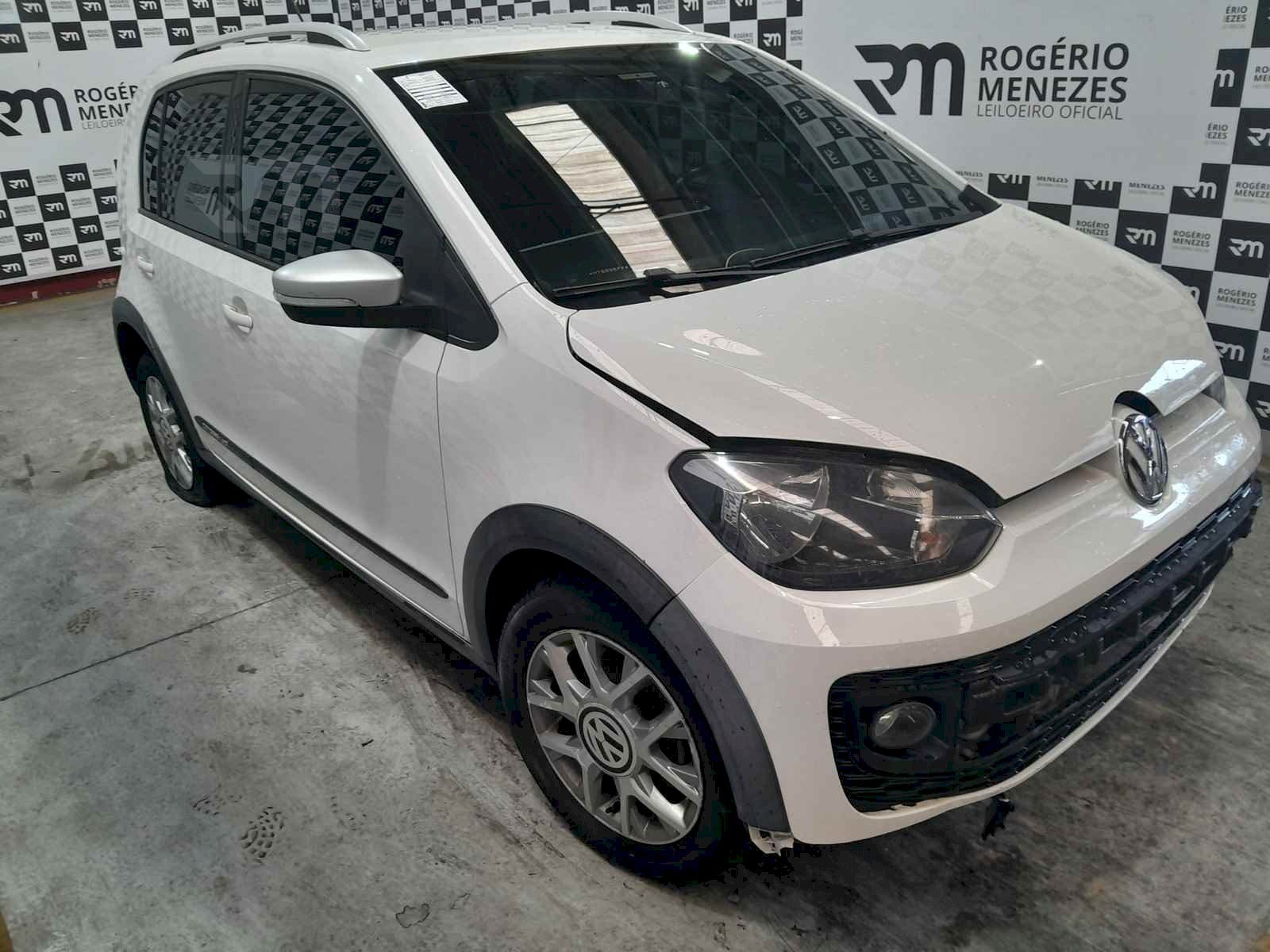 VW - VOLKSWAGEN UP CROSS MC 2016 2017 GASOLINA