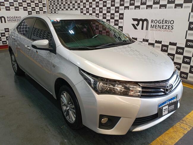 TOYOTA COROLLA ALTIS 2.0 20152016