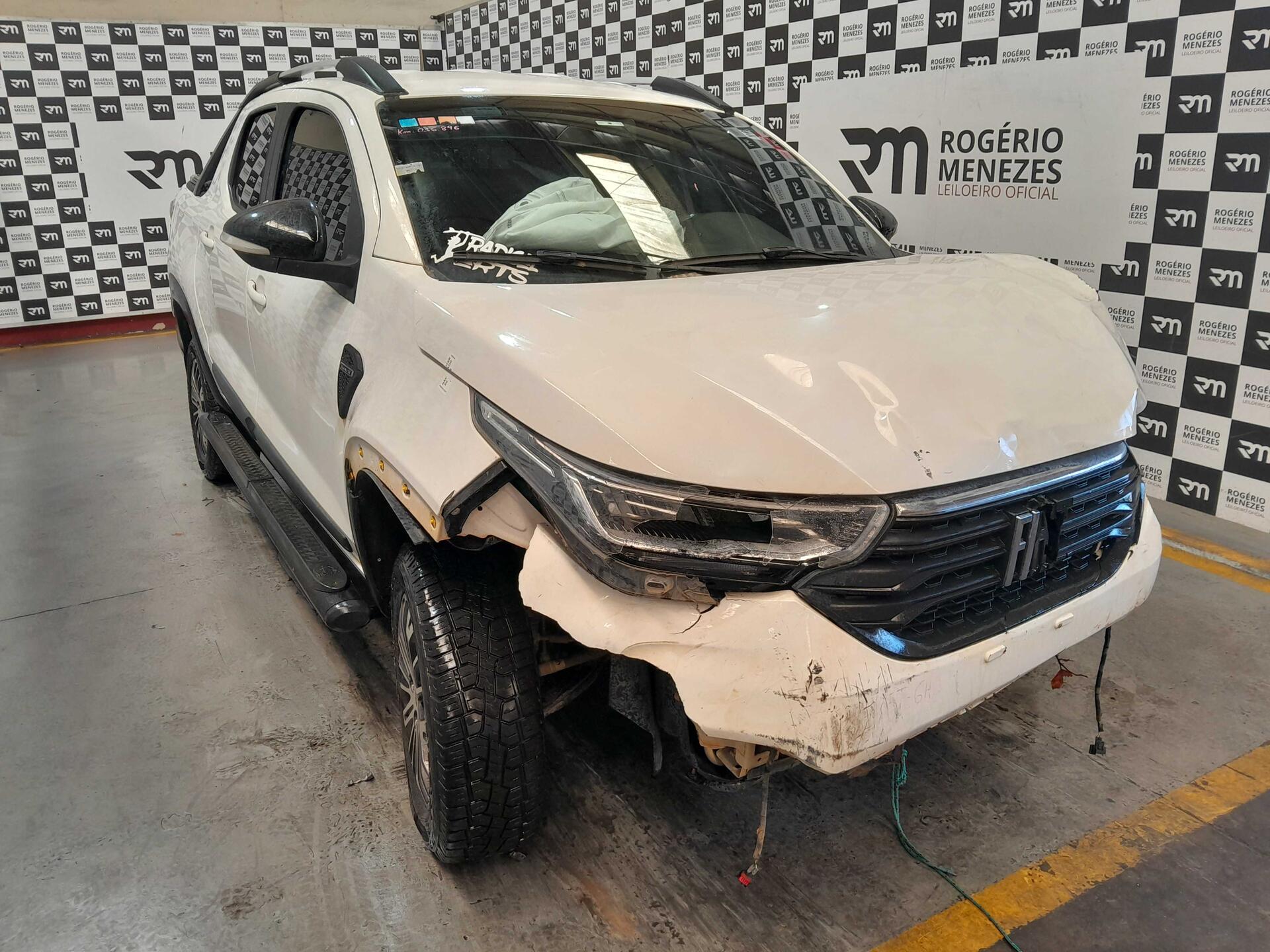 FIAT STRADA RANCH AT 2023