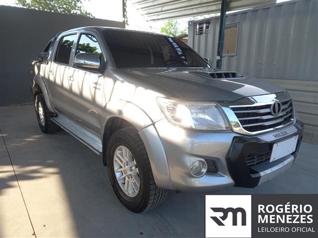 HILUX CD4X4 SRV 2014/2015