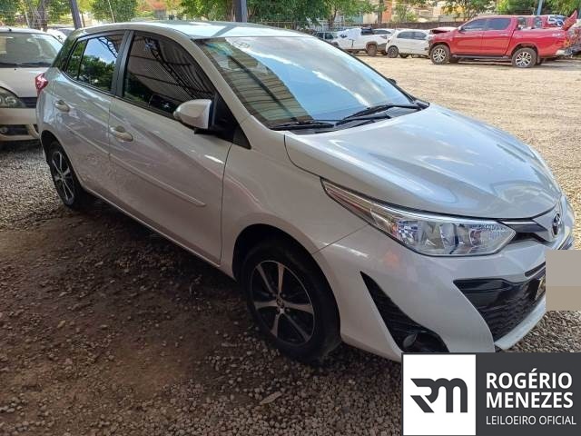 TOYOTA YARIS XS CONNECT CVT 1.5 16V 2021